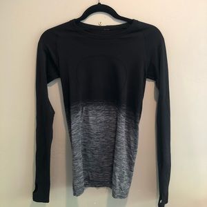 Lululemon long sleeve top